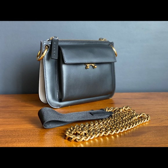 BANDOLEER TWO TONE POCKET CROSSBODY - Picture 7 of 8